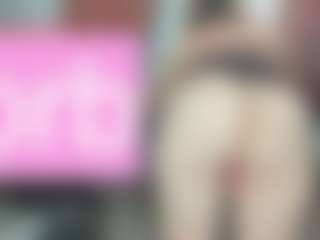 esmeralda-milf's Live Sex Cam Show