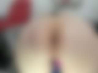 esmeralda-milf's Live Sex Cam Show