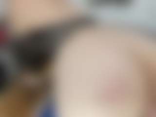 esmeralda-milf MILF webcam performer live streaming