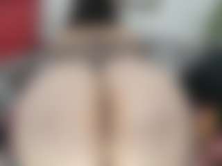 esmeralda-milf MILF webcam performer live streaming