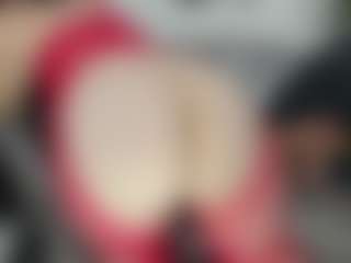 esmeralda-milf's Live Sex Cam Show