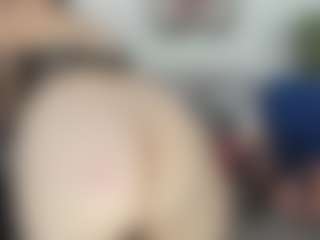 esmeralda-milf's Live Sex Cam Show