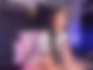 madissonlove MILF webcam performer live streaming