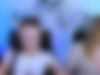 andrea-kisss's Live Sex Cam Show