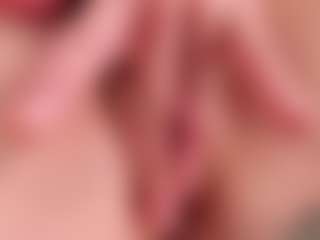 bigclitti's Live Sex Cam Show