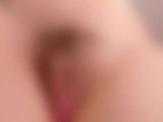 bigclitti's Live Sex Cam Show