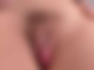Live cam show with bigclitti - Hairy on CamClone