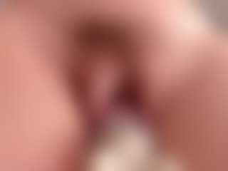 Live cam show with bigclitti - Smoking on Camiplay Live