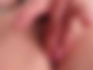 Live cam show with bigclitti - Smoking on SpankPalCams