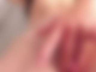 bigclitti's Live Sex Cam Show
