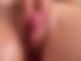 bigclitti's Live Sex Cam Show