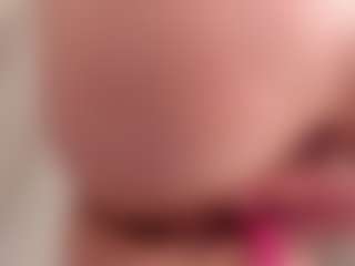 bigclitti's Live Sex Cam Show