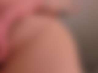 bigclitti's Live Sex Cam Show