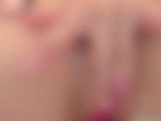 bigclitti's Live Sex Cam Show