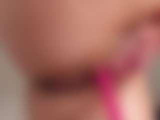 bigclitti's Live Sex Cam Show