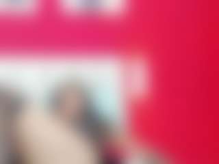 Live cam show with IsaSquirt - Domination on 1on1-livenow