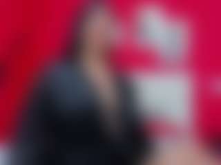 Live cam show with IsaSquirt - Squirt MILF on Cam Slut