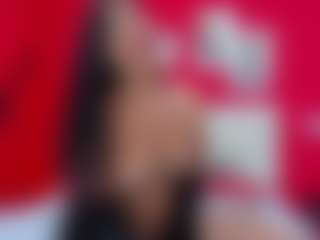 IsaSquirt's Live Sex Cam Show