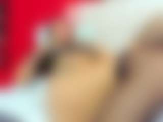 Live cam show with IsaSquirt - Facial on eurowanks.com