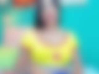 Live cam show with IsaSquirt - Striptease on Dolls Live