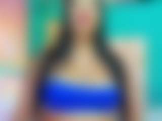 Live cam show with IsaSquirt - Facial on Gym Cam Girls