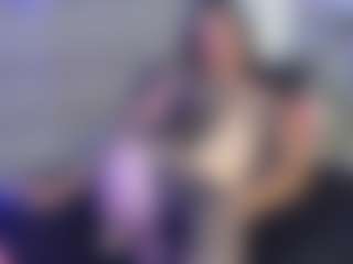 Live cam show with Ivone - Gape on Camsoda