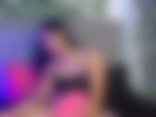 Live cam show with Ivone - Latina on Camsoda | colombia