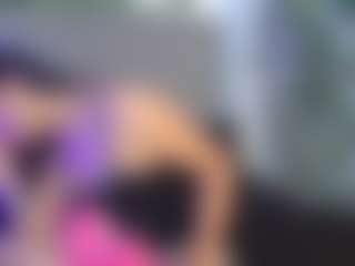 Ivone's Live Sex Cam Show