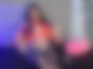 Live cam show with Ivone - Black Hair on Camsoda