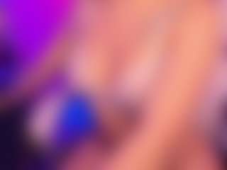 Live cam show with nathasha-ebony - Body Massage on Camsoda