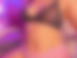 Live cam show with nathasha-ebony - Nipple Piercings on AdultVida.com