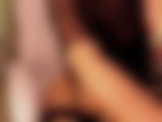 Live cam show with nathasha-ebony - Camel Toe on Big Tits