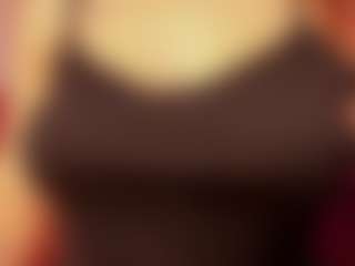 Live cam show with nathasha-ebony - Red Hair Young Adult on Camsoda