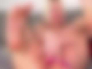 Live cam show with RanyLoveThompson - Blonde Hair on Hubzter Live