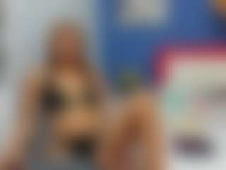 Live cam show with ShirlyCooper - Normal on luckytryst.com