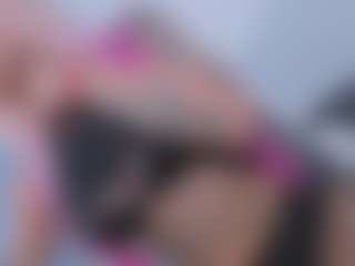 Live cam show with VenusXXX - Black Hair on Fling VIP Chat