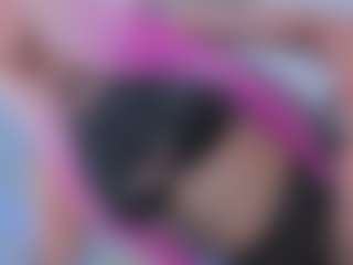 Live cam show with VenusXXX - Brown Eyes on Hubzter Live