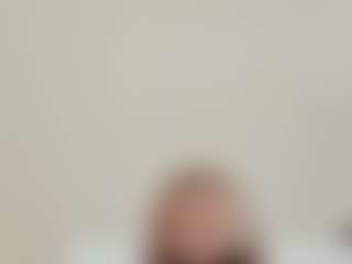 vyper121's Live Sex Cam Show