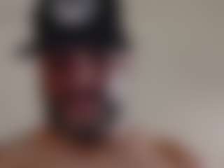 vyper121's Live Sex Cam Show
