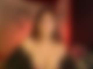 Live cam show with HeyTati - Tease on SinfulBabes