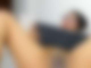 Katemoos's Live Sex Cam Show