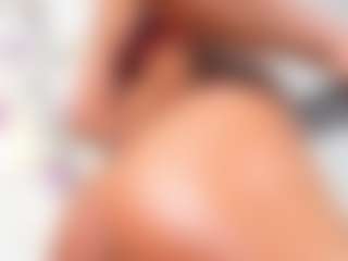 Katemoos's Live Sex Cam Show