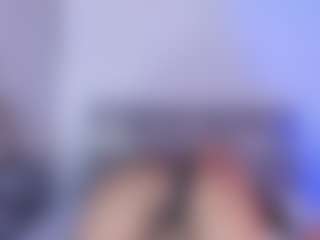 Katemoos's Live Sex Cam Show
