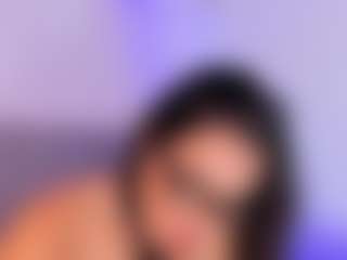 Katemoos's Live Sex Cam Show