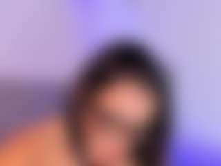 Katemoos's Live Sex Cam Show