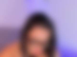 Katemoos's Live Sex Cam Show