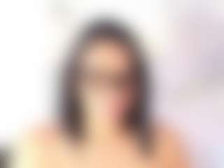 Katemoos's Live Sex Cam Show