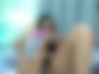 Katemoos's Live Sex Cam Show