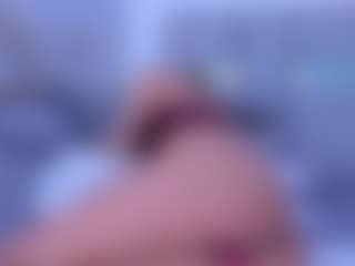 Katemoos's Live Sex Cam Show