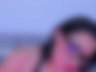 Katemoos's Live Sex Cam Show